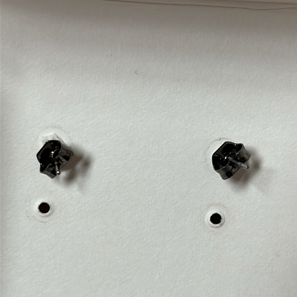 New genuine marcasite & sterling silver dangling earrings - Picture 5 of 7